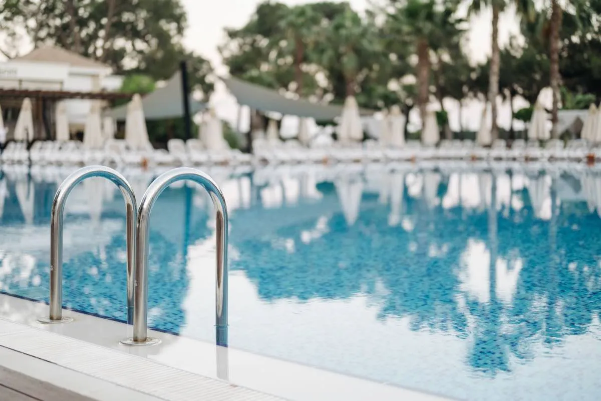 Pool Leak Detection & Crack Repair in Elk Grove, CA